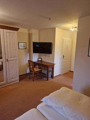 Inselhotel Kapitaen Tadsen / Amrum เนเบอ ภายนอก รูปภาพ