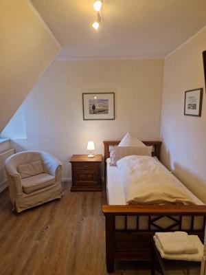 Inselhotel Kapitaen Tadsen / Amrum เนเบอ ภายนอก รูปภาพ