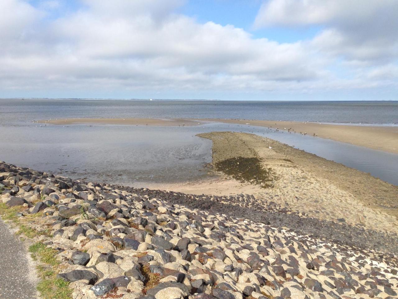 Inselhotel Kapitaen Tadsen / Amrum เนเบอ ภายนอก รูปภาพ